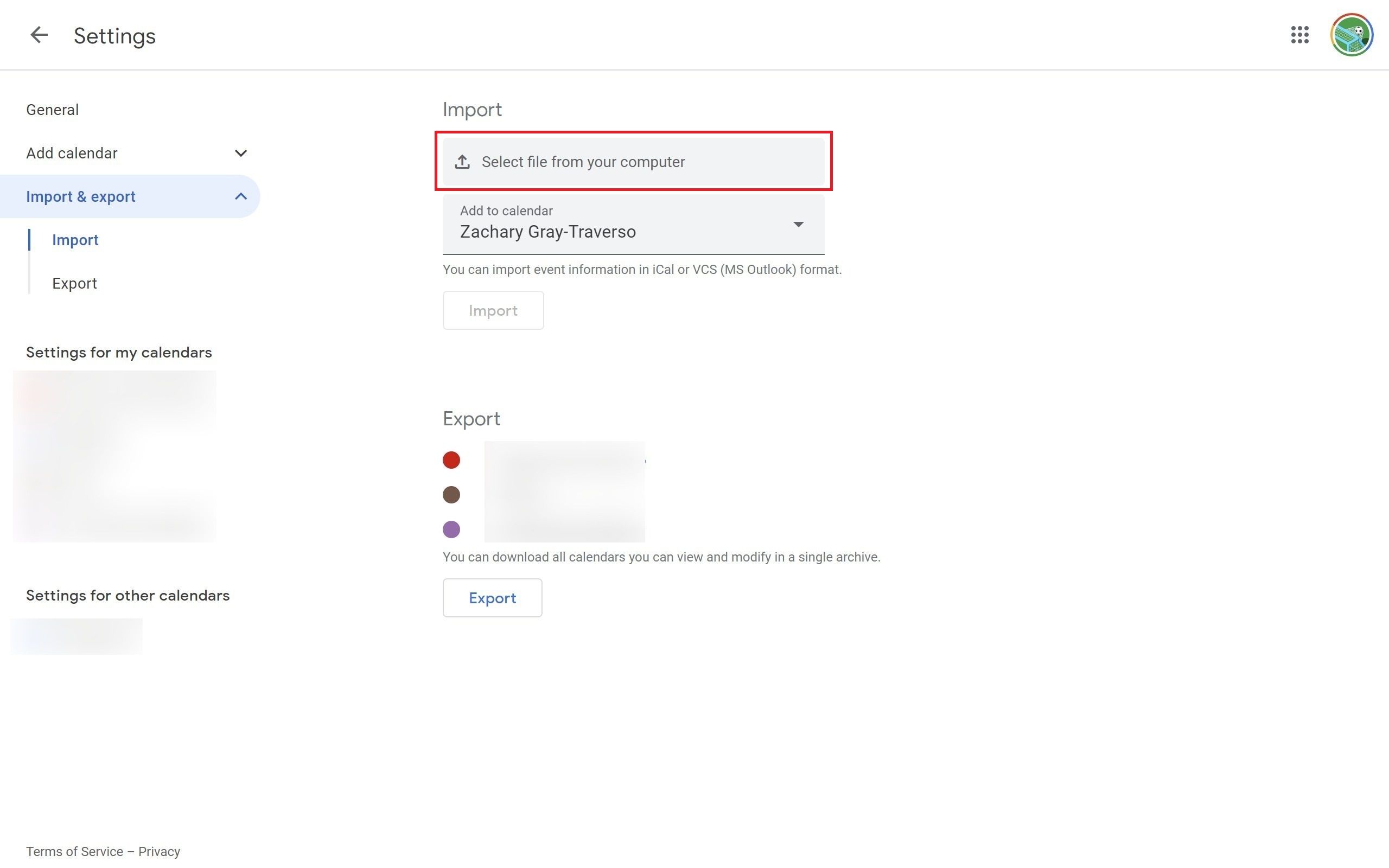 O menu Importar e exportar do Google Agenda com uma caixa vermelha ao redor do botão Selecionar arquivo do seu computador