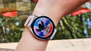 A atualização do Galaxy Wearable traz mostradores de relógio One UI 6 para smartwatches Wear OS 4 da Samsung