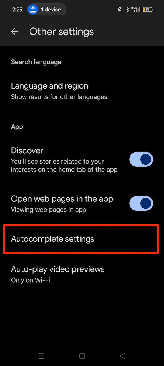 Selecionando a opção de configurações de preenchimento automático no menu de configurações do Google app