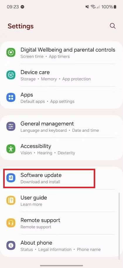 Captura de tela destacando a atualização de software no Galaxy A15