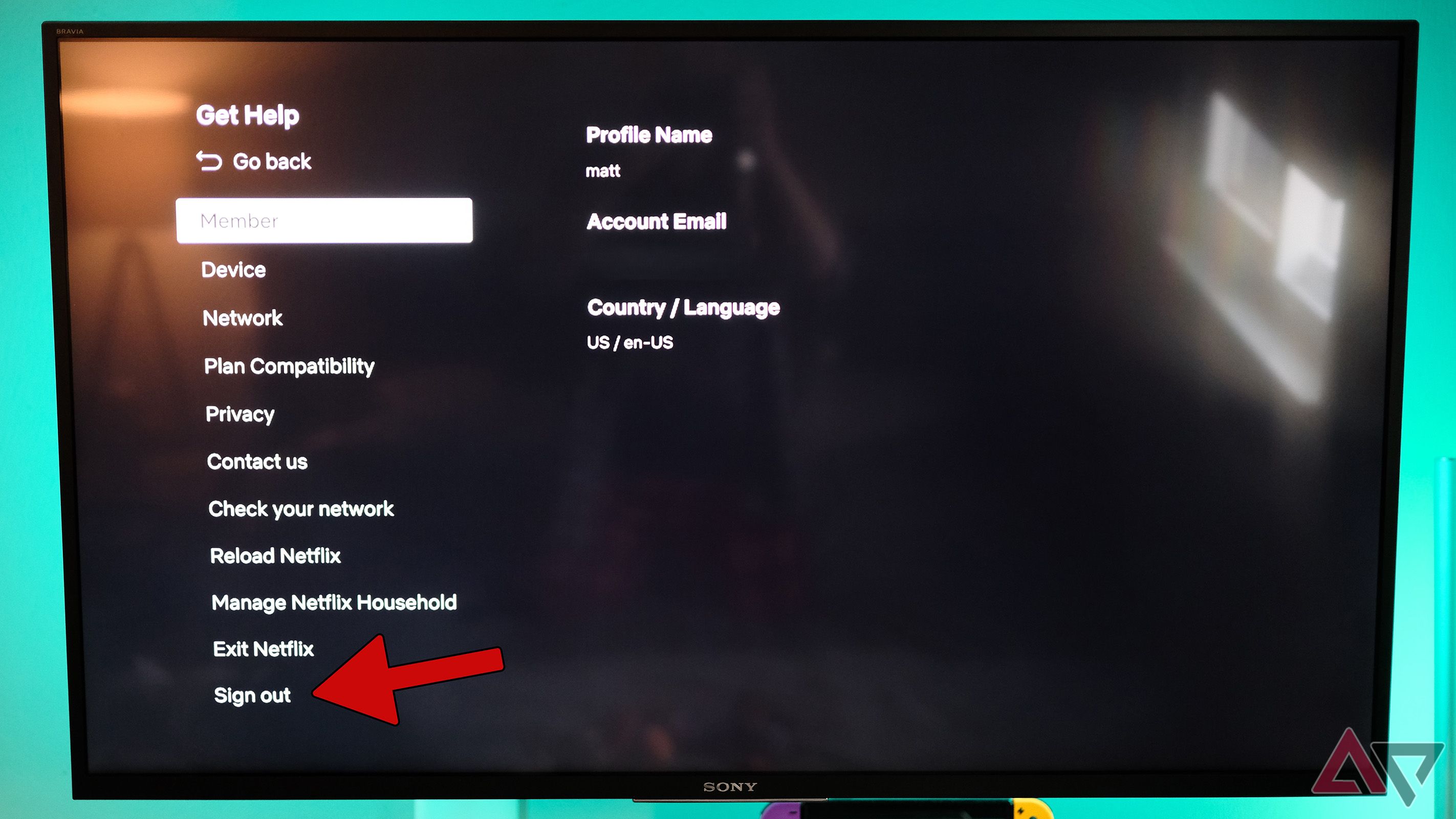 a tela de obtenção de ajuda no aplicativo Netflix TV com uma seta vermelha apontando para sair