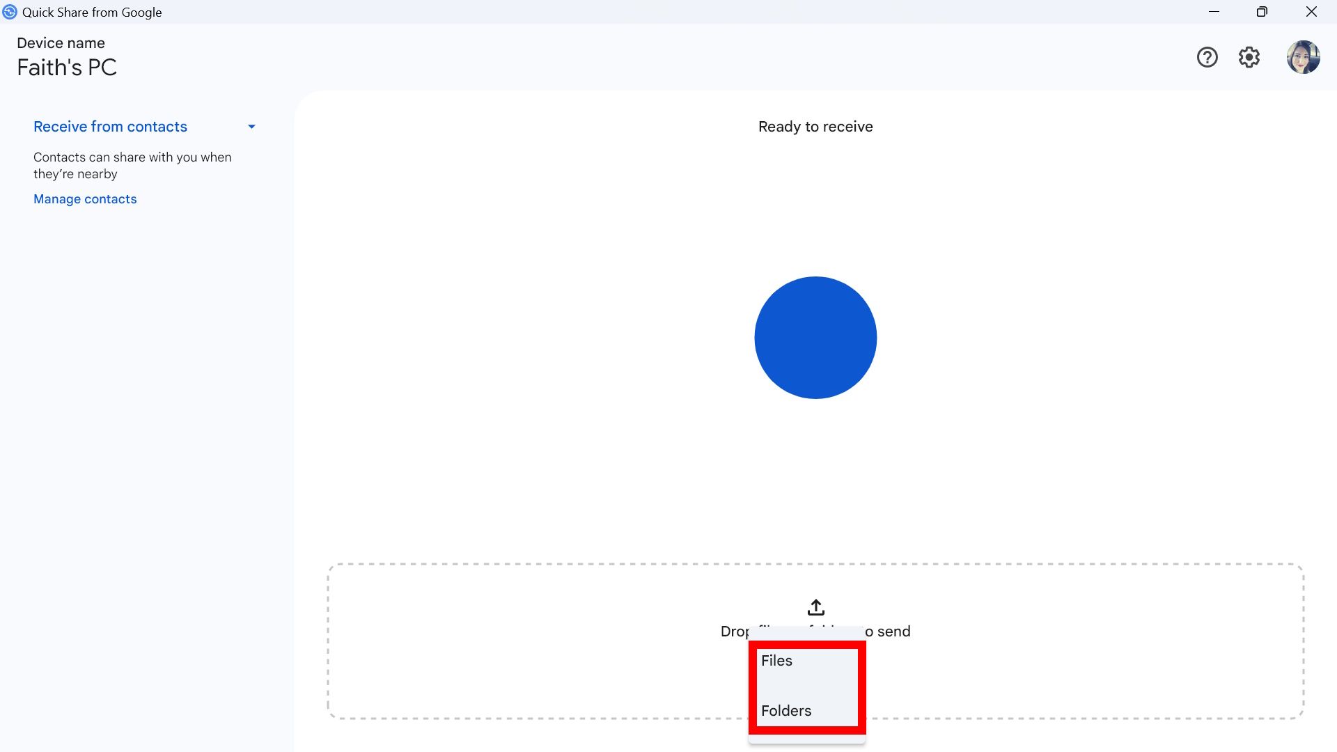 Contorno de retângulo vermelho destacando a opção de arquivos e pastas no aplicativo Windows Quick Share