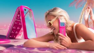 A Verizon basicamente pagará para você comprar o novo e incrível telefone da Barbie