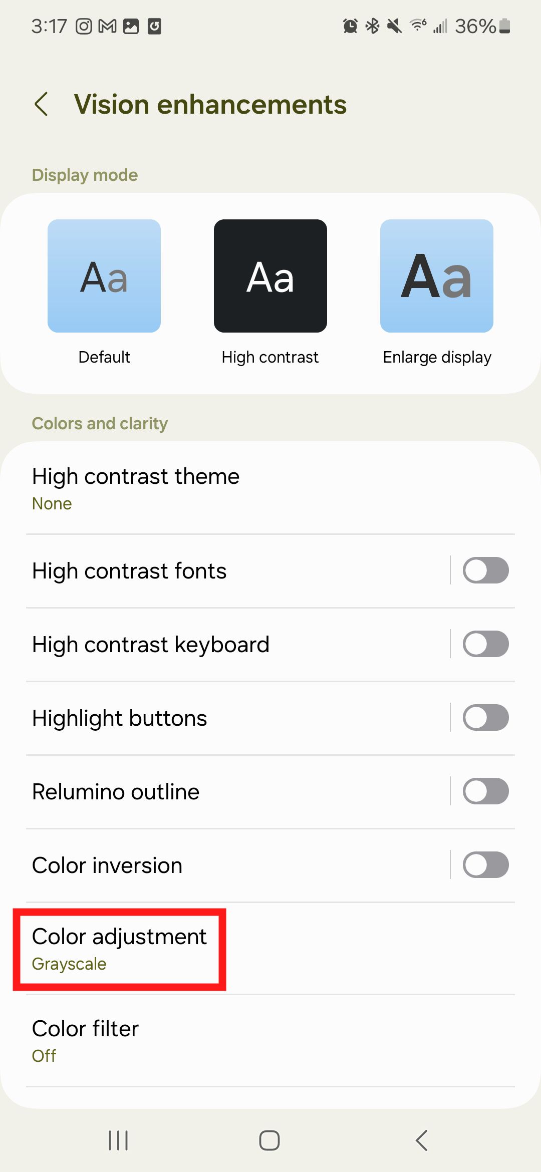 Uma captura de tela das configurações de aprimoramento do Samsung Galaxy S22 Vision com uma caixa vermelha ao redor do ajuste de cores.