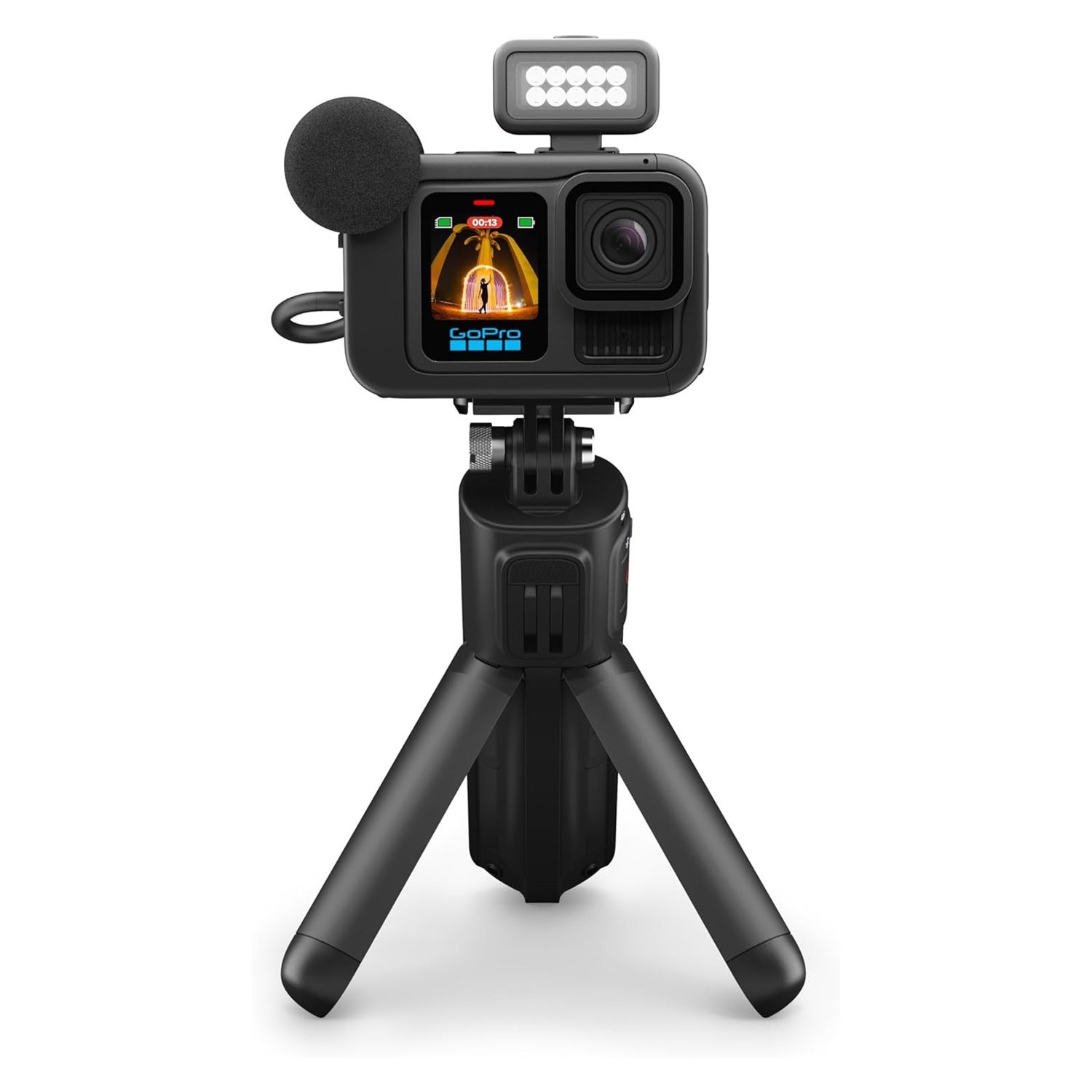 A GoPro Hero 13 Black Creator Edition contra um fundo branco.