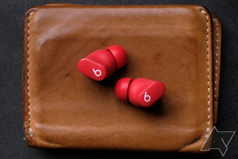 Compre os Beats Studio Buds por menos de US $ 100 na Amazon