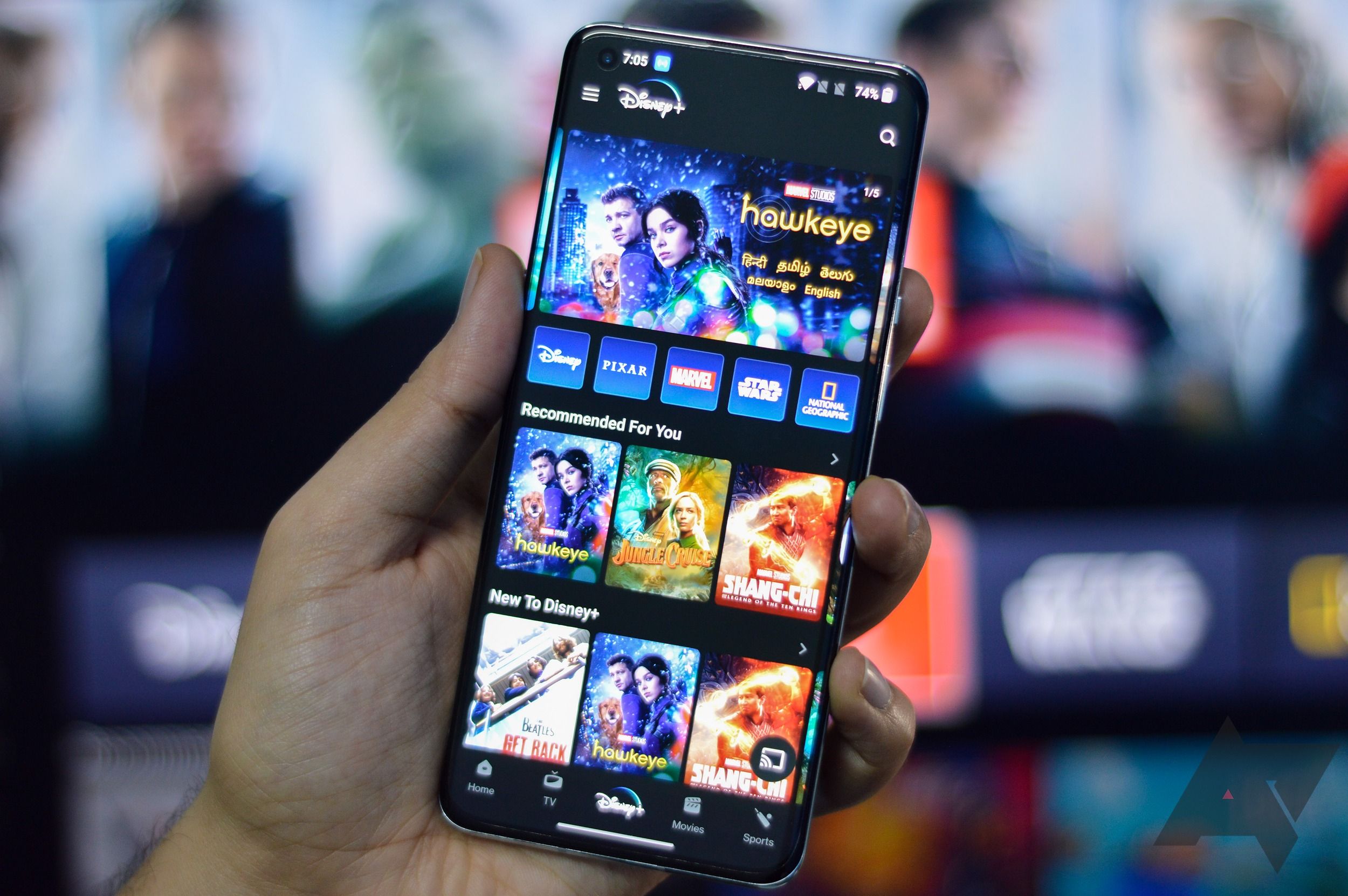 Aplicativo Disney+ Hotstar exibido em um smartphone