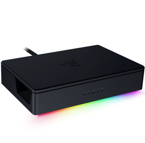 O Razer Handheld Dock Chroma em um fundo branco